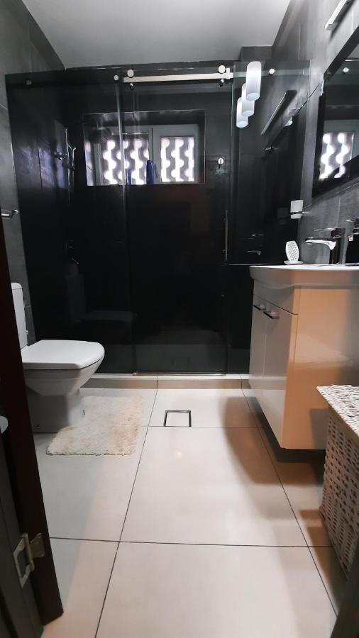 Stan Na Dan Apartman D Lux Jacuzzi Κραγκούγιεβατς Εξωτερικό φωτογραφία