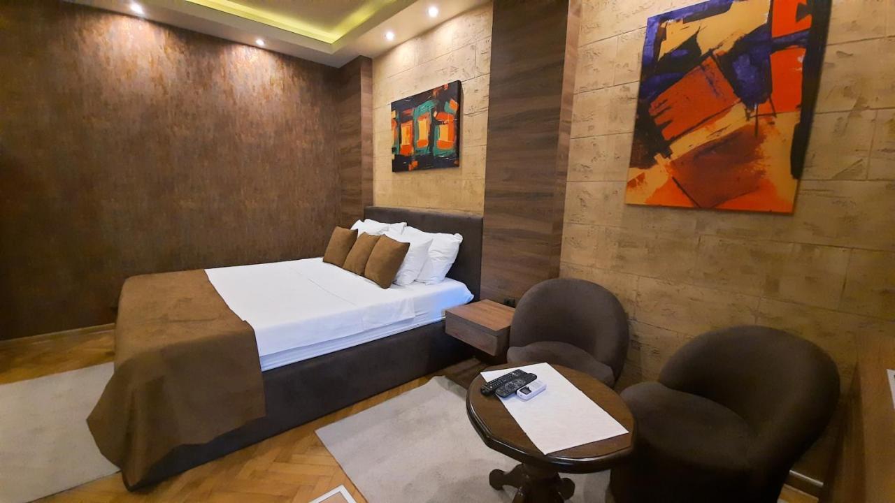 Stan Na Dan Apartman D Lux Jacuzzi Κραγκούγιεβατς Εξωτερικό φωτογραφία