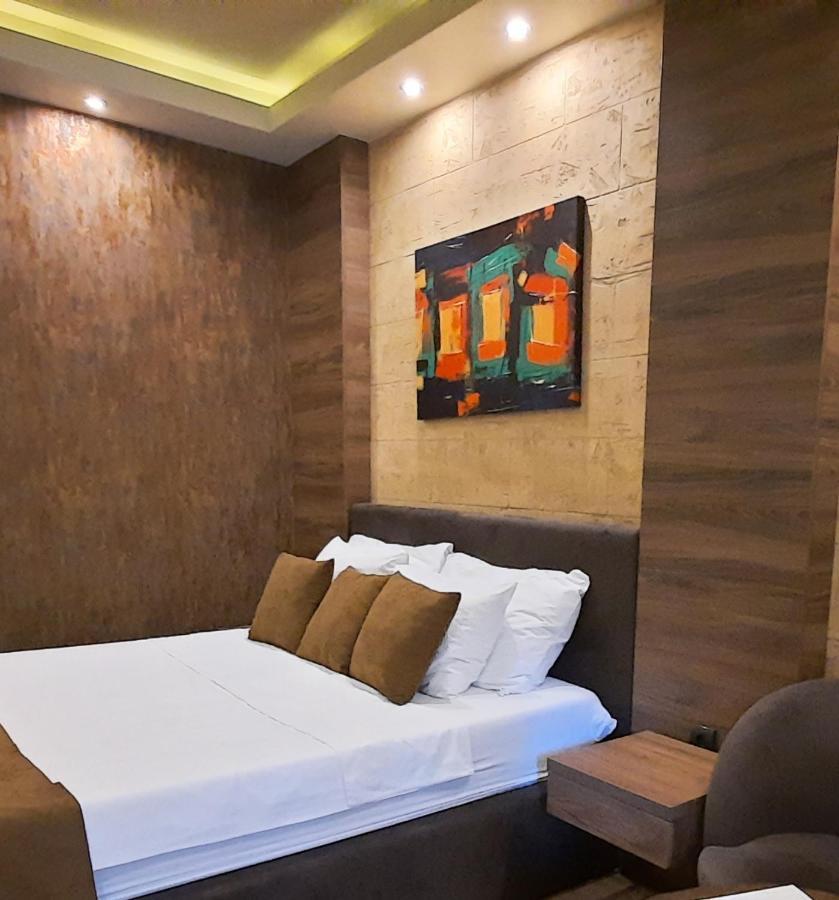 Stan Na Dan Apartman D Lux Jacuzzi Κραγκούγιεβατς Εξωτερικό φωτογραφία