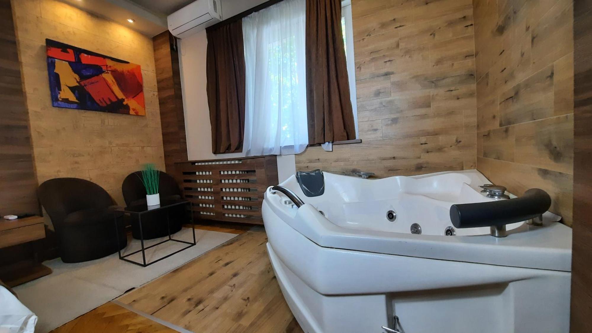 Stan Na Dan Apartman D Lux Jacuzzi Κραγκούγιεβατς Εξωτερικό φωτογραφία